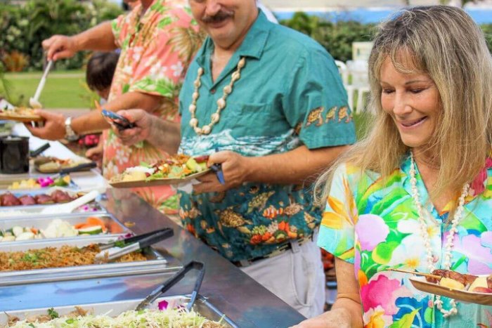 Hawaiian Luau Buffet 