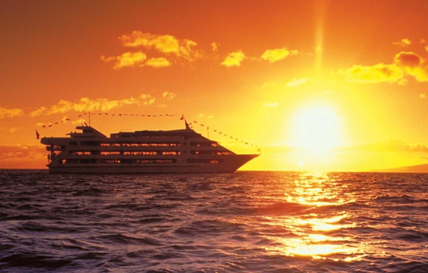Star of Honolulu Dinner Cruise
