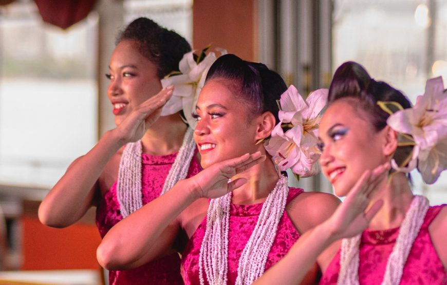 Star of Honolulu Dinner Cruise