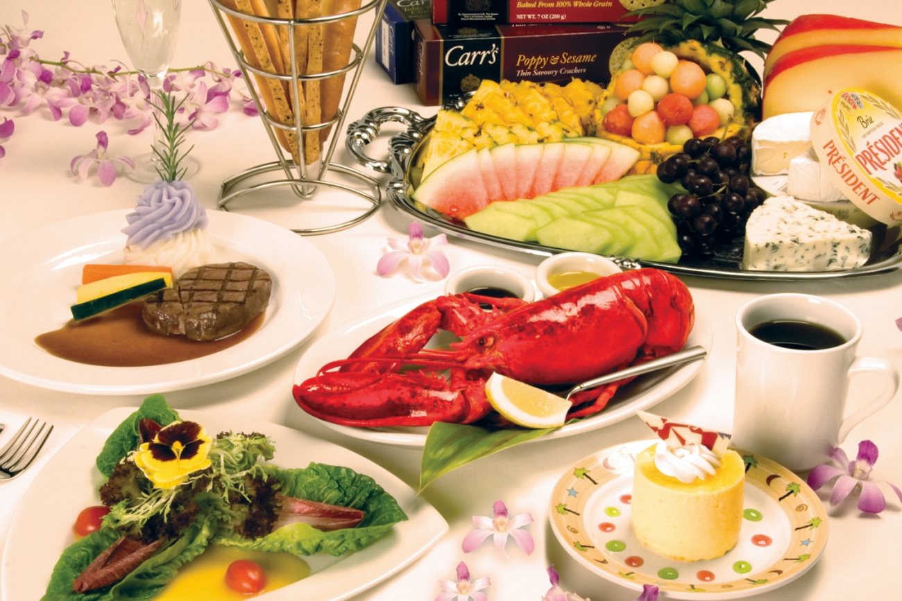 Five-course dinner with Maine lobster and tenderloin of beef