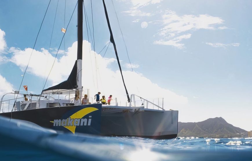 Makani Catamaran Waikiki Sails
