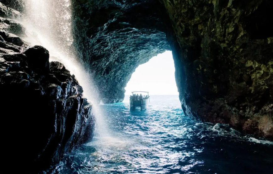Na Pali Coast Boat Tour